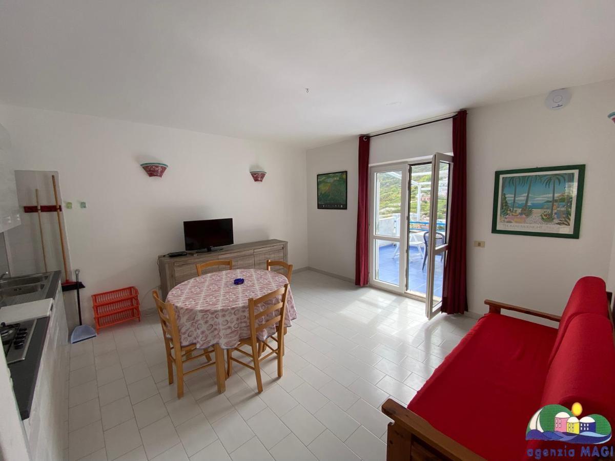 Magi - Appartamenti Maga Circe Ponza Dış mekan fotoğraf