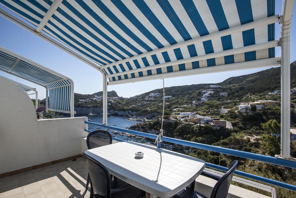 Magi - Appartamenti Maga Circe Ponza Dış mekan fotoğraf