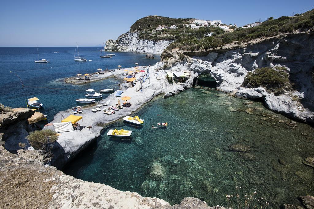 Magi - Appartamenti Maga Circe Ponza Dış mekan fotoğraf